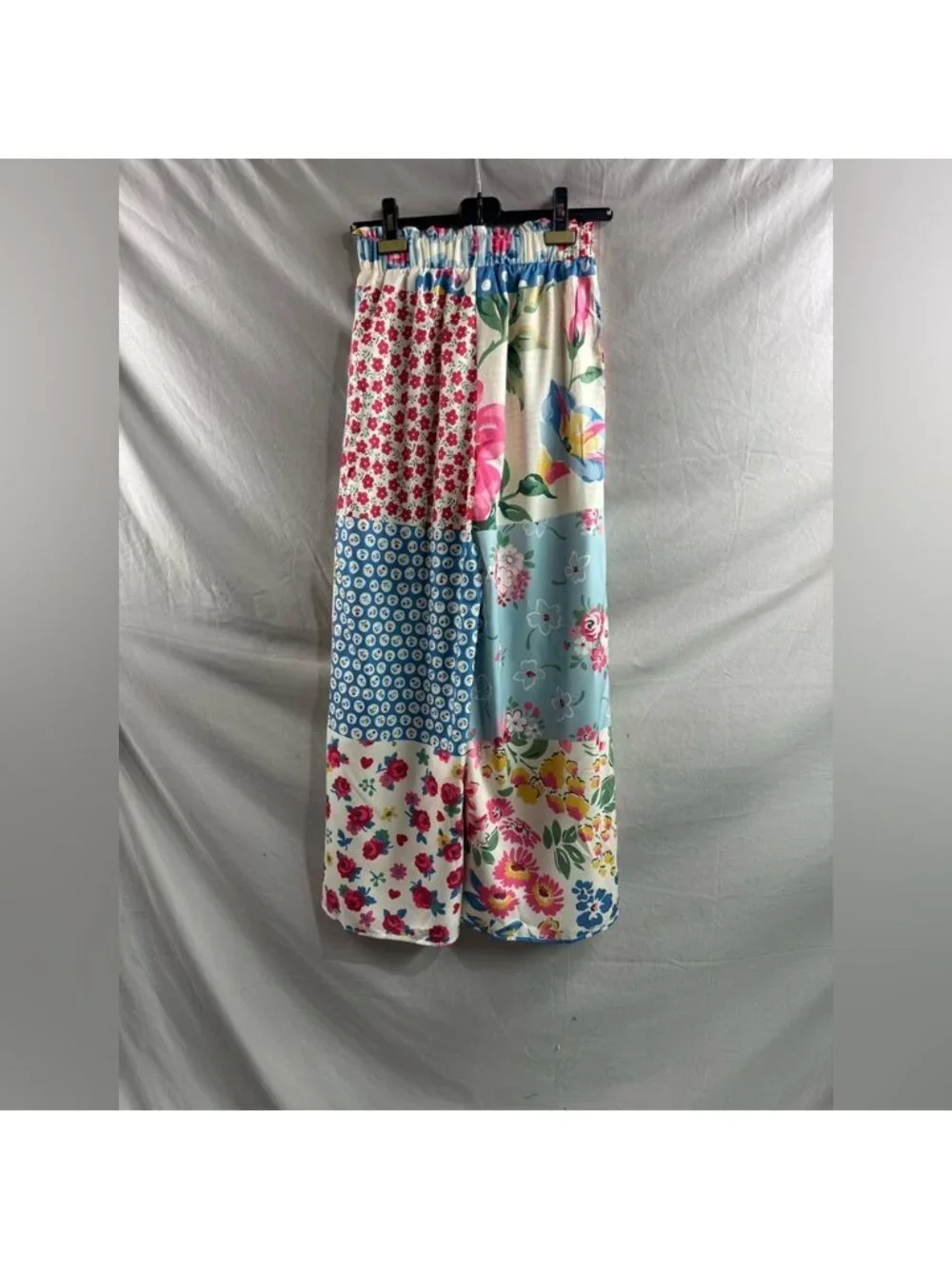 Boho Flowy Floral Wide Leg Pants - Picture 10 of 10
